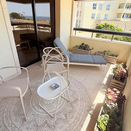 Ocean View One Bedroom With Garage And Swimming Pool In Costa Da Guia 아파트 카스카이스