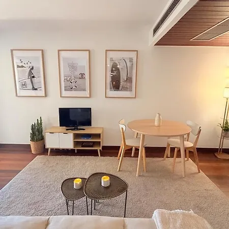 Ocean View One Bedroom With Garage And Swimming Pool In Costa Da Guia 아파트