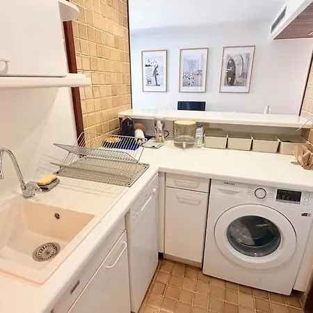 Ocean View One Bedroom With Garage And Swimming Pool In Costa Da Guia *