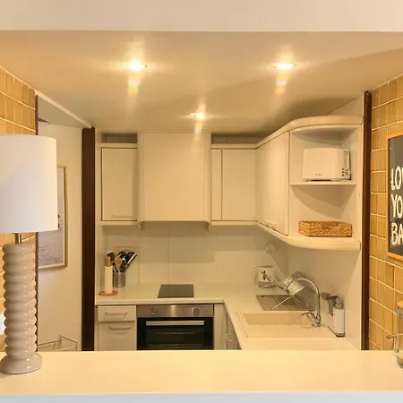 Ocean View One Bedroom With Garage And Swimming Pool In Costa Da Guia Appartamento